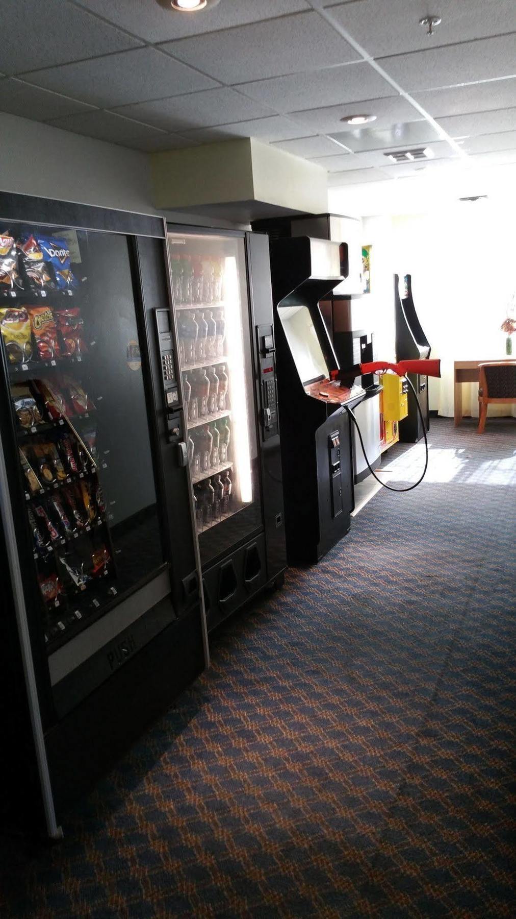 スーパー 8 バイ ウインダム コーブルスキル Ny エクステリア 写真